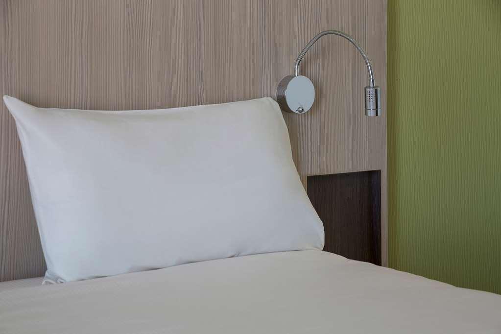 The Originals Access, Hotel Cholet Gare Oda fotoğraf